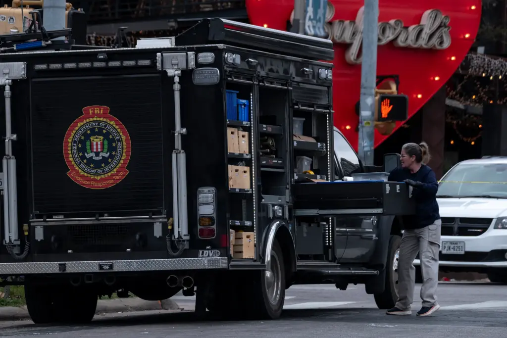 Political fighting pervades Texas politicians’ responses to Austin shooting