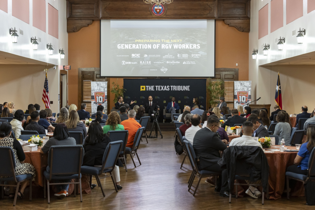 Texas Tribune Editor-in-chief Matthew Watkins leads a panel discussion about preparing the next generation of RGV workers in Brownsville on Sept. 25, 2025.