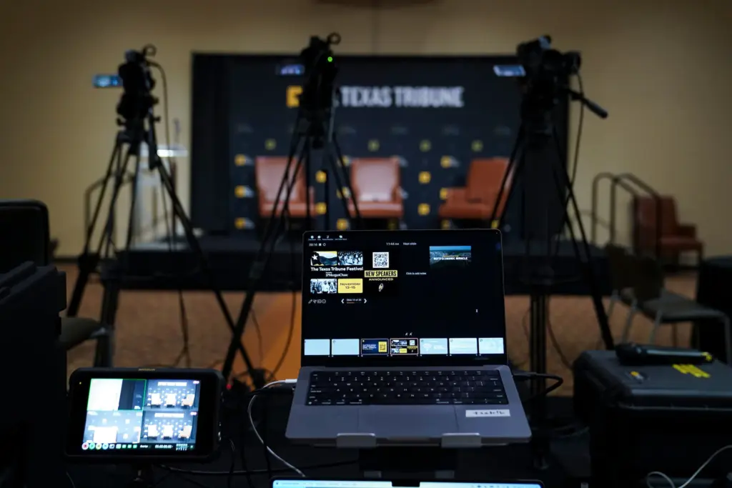 The Texas Tribune events team prepares to livestream a Sept. 24, 2025 event in Edinburg focused on the RGV economy.
