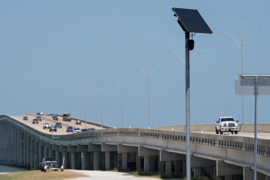A Flock camera records drivers on the Lyndon B. Johnson Causeway near Rockport on Aug. 23, 2026.